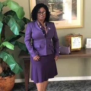 Meet your Posher, Suzette